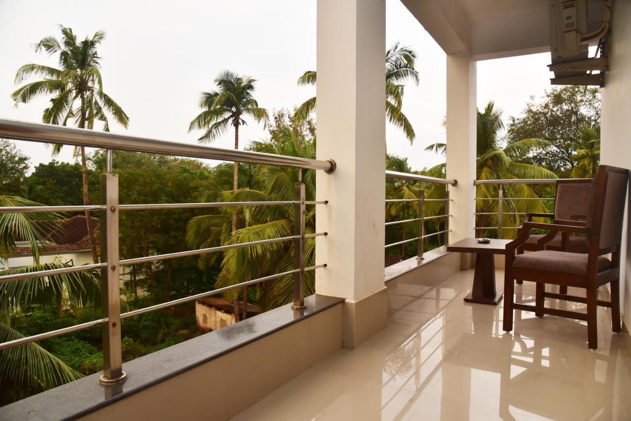 Candolim Grande Resort Esterno foto