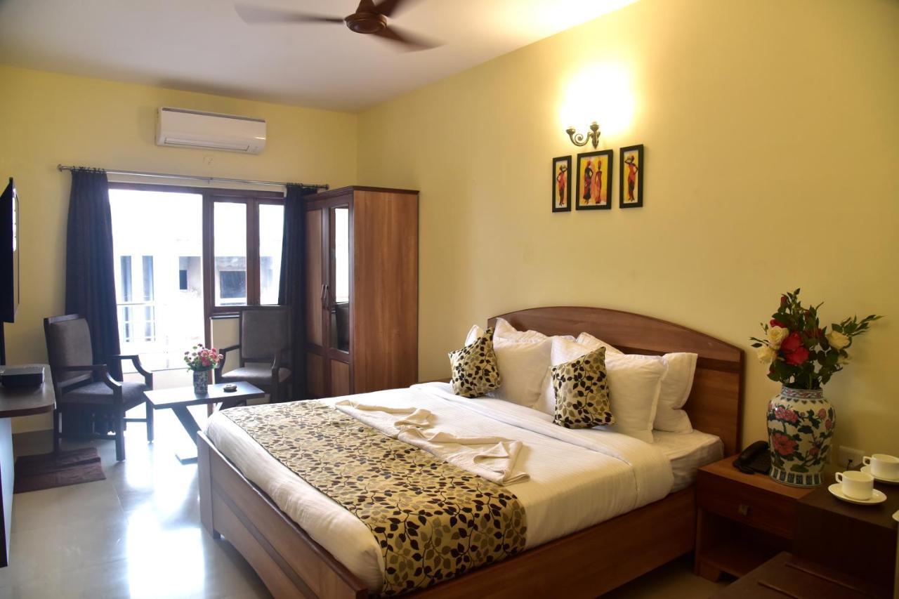 Candolim Grande Resort Esterno foto