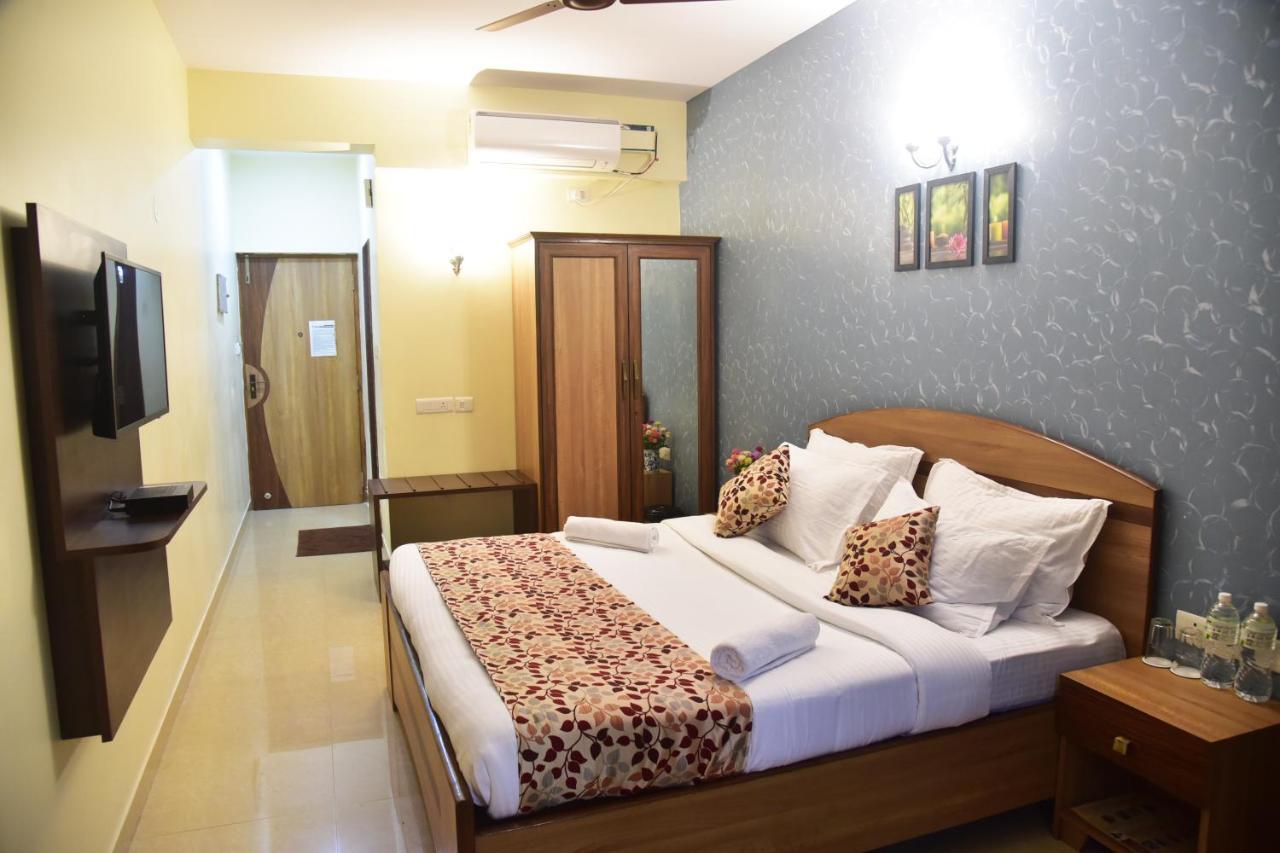 Candolim Grande Resort Esterno foto