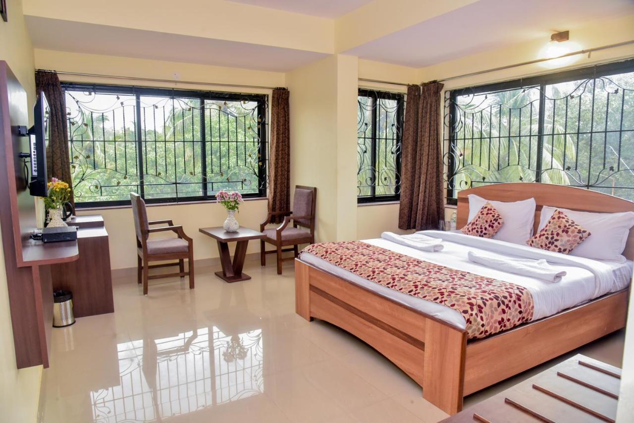 Candolim Grande Resort Esterno foto