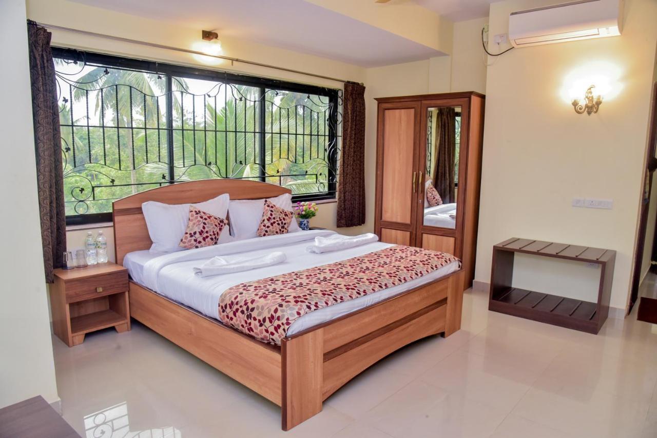 Candolim Grande Resort Esterno foto